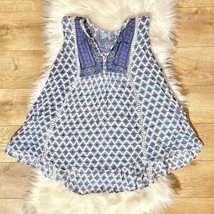 NASTALGIA WOMEN'S MEDIUM flowy tank – Abstract Print V-Neck 🤍 Effortless Chic